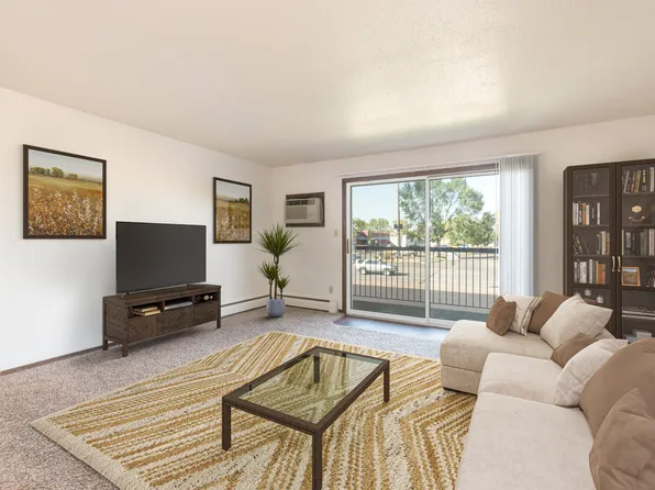 Brentwood II, 115 W Bismarck Expy #5, Bismarck, ND 58504