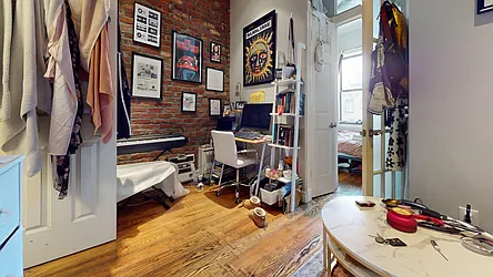 Rented by Bond New York