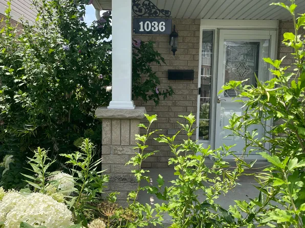 1036 Southport Dr, Oshawa, ON L1H 8A3