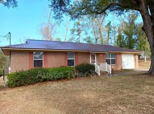 4026 McCrary Dr, Marianna, FL 32448