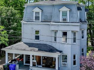 14-16 Garfield Ave E, Rumford, RI 02916