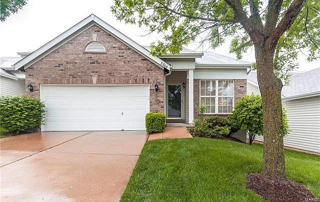 1st image of 3264 Country Hollow Dr