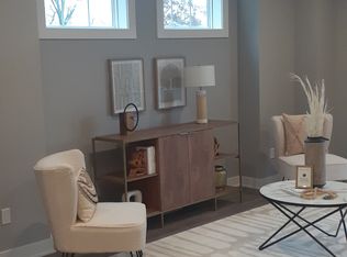 335 Forest Ave #21, Des Moines, IA 50314