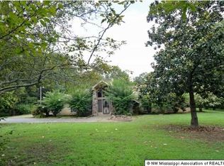 10160 Quail Rd, Olive Branch, MS 38654