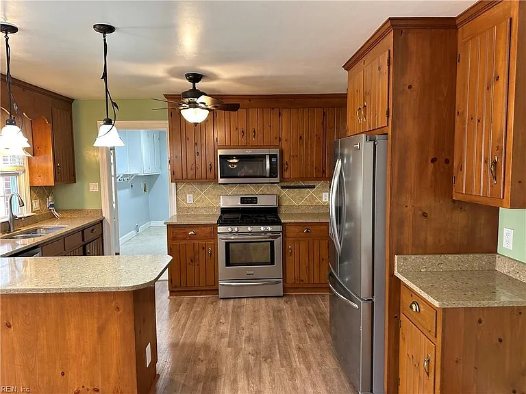 1704 Eagle Hill Dr — Photo 11