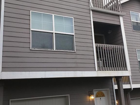 2nd image of 1766 N Northgate Way APT B