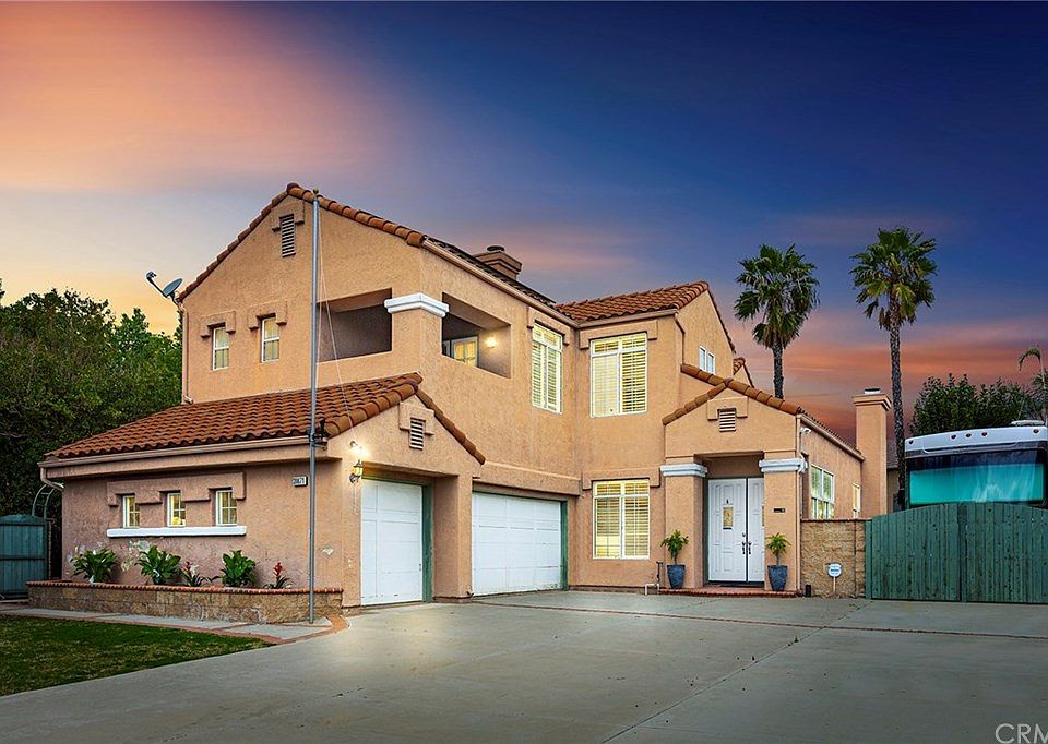 1st image of 39671 Corte Santa Barbara