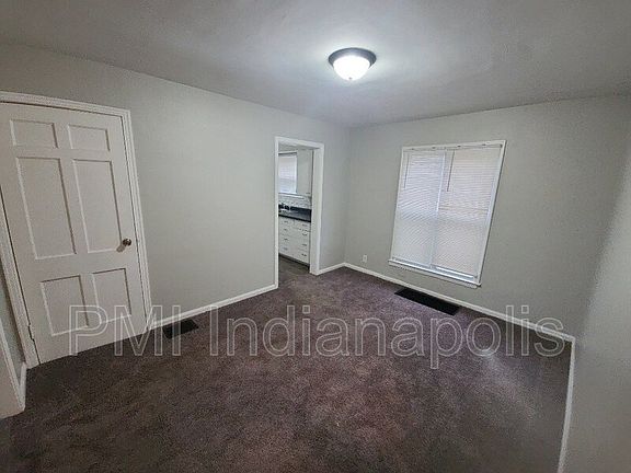 5th image of 3618 N Drexel Ave