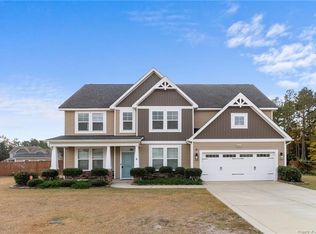 863 Pecan Grove Loop, Hope Mills, NC 28348