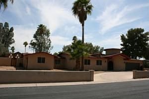 1st image of 6225 E Voltaire Ave