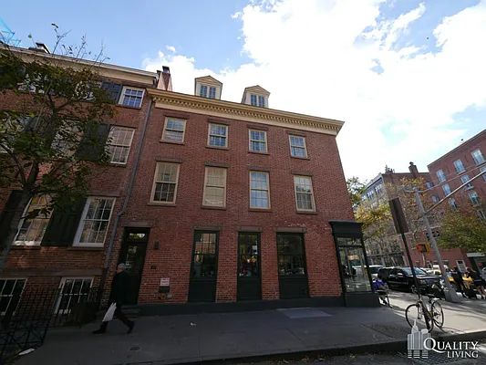 Rented by (Legacy) NY Quality Living Uptown | media 25