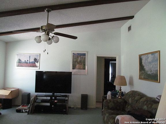 4th image of 14018 Syracuse St