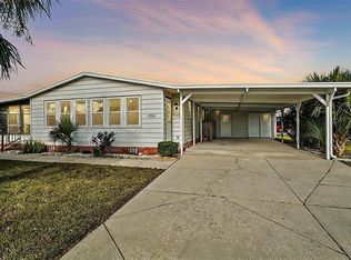 1701 Magnolia Ave, Lady Lake, FL 32159