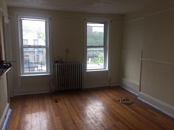 5th image of 903 Herkimer St #2