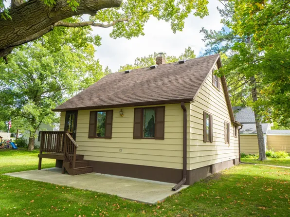 128 Smith Ave, New York Mills, MN 56567