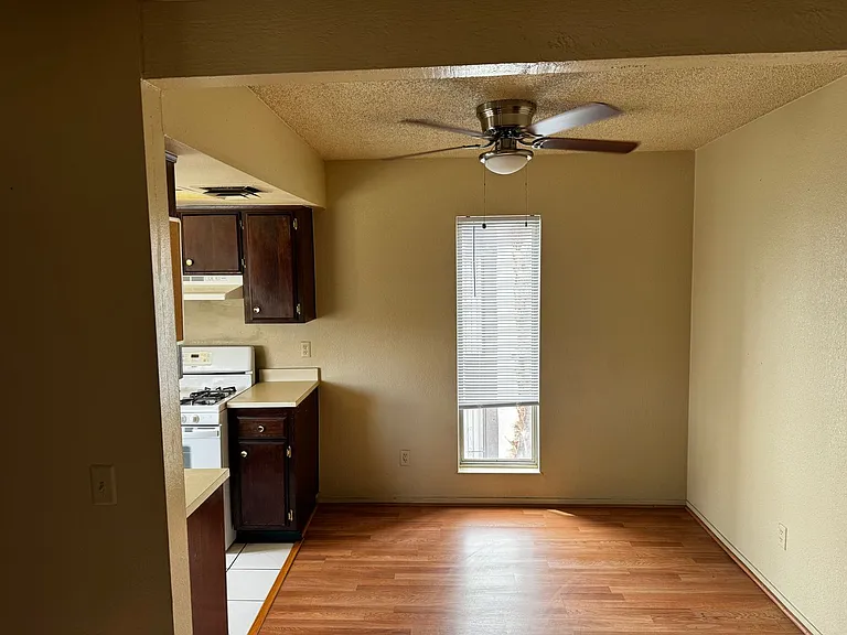 1405 Vegas Valley Dr #112 — Photo 3