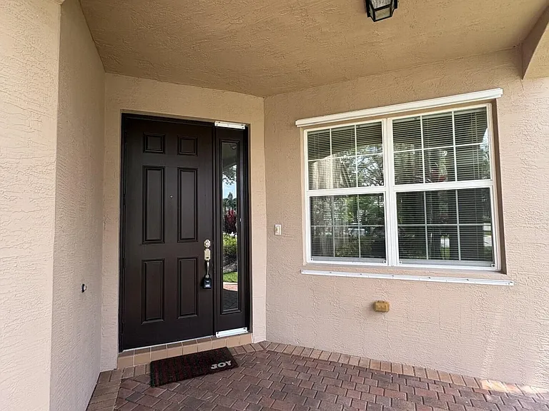8187 Half Dome Ct — Photo 4