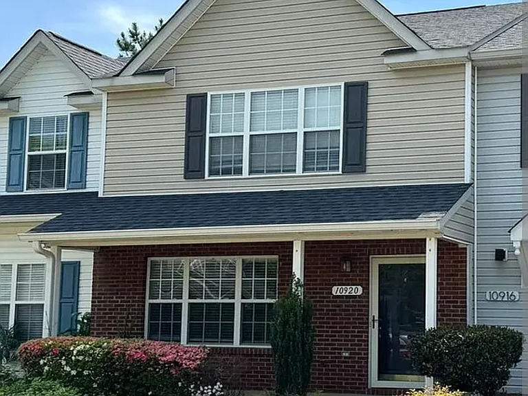 10920 Kinston Ridge Pl #10920 — Photo 1