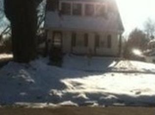 584 E Kennett Rd, Pontiac, MI 48340