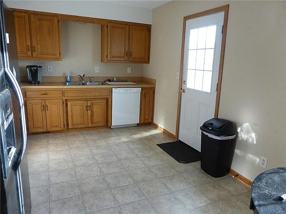 5th image of 1303 Valley Woods Ct