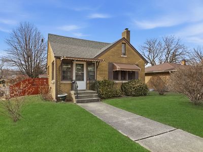 233 S Raynor Ave, Joliet, IL, 60436