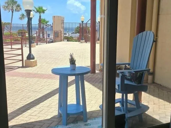 7312 Seawall Blvd APT 103, Galveston, TX 77551