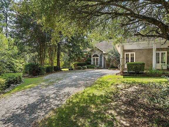 2nd image of 76 Riverbend Dr