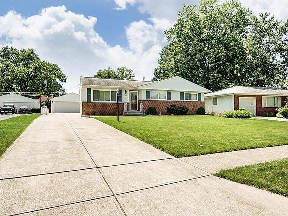 3rd image of 1309 Fowler Dr