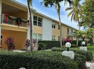 546 Broad Ave S #546, Naples, FL 34102