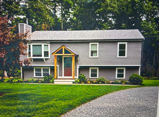 155 Hathaway St, Wareham, MA 02571