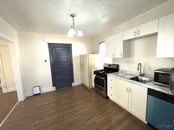 4th image of 1944 Maple Ave #1