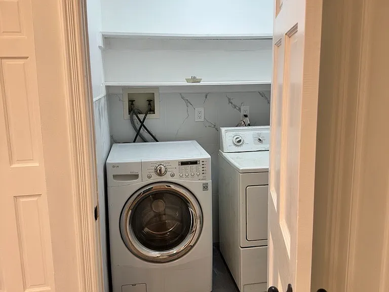 2117 E Cumberland St — Photo 17