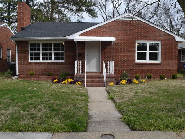 2822 Beachmont Ave, Norfolk, VA 23504