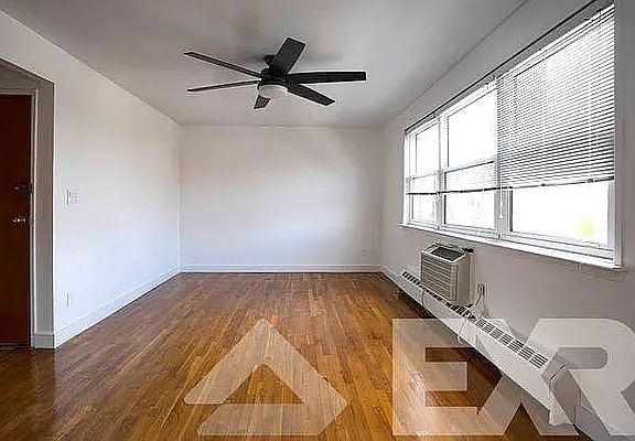 4th image of 31-53 44th St Floor 3