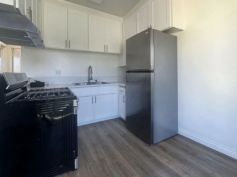 SAT - 17808, 17818, 17828 Saticoy — Photo 10