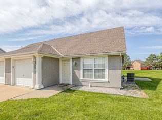234 SW Chartwell Cir #234, Lees Summit, MO 64082
