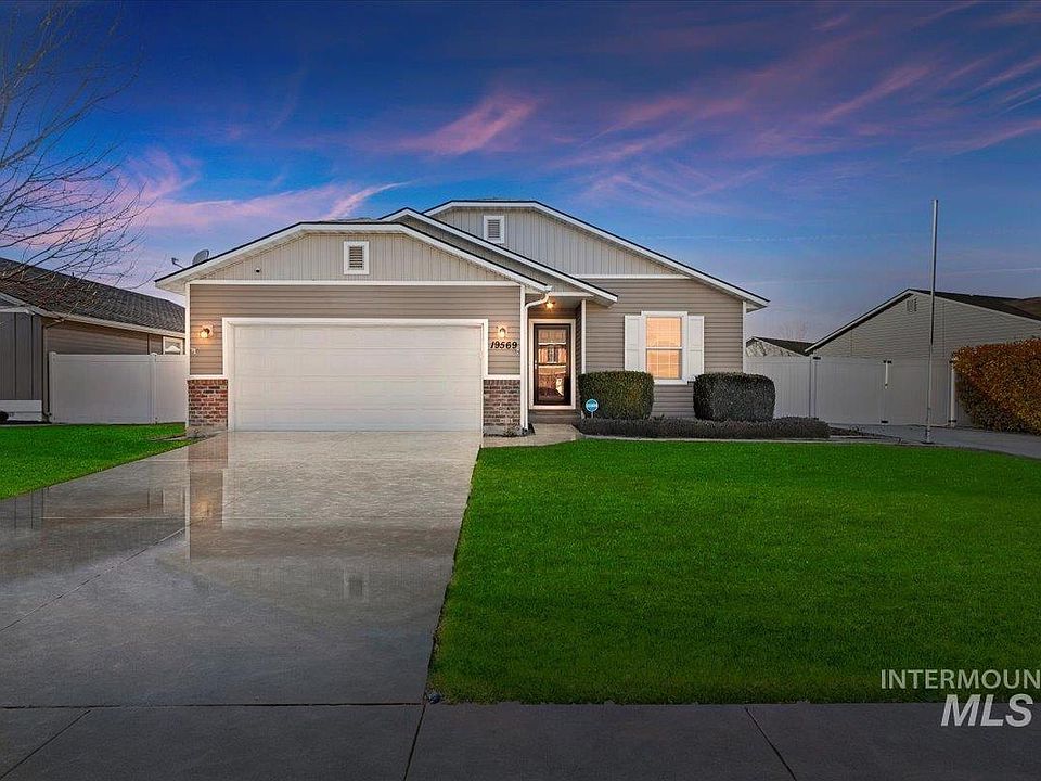 1st image of 19569 Susquehanna Way
