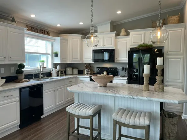 34873 Broad Bill Ln #728, Zephyrhills, FL 33541