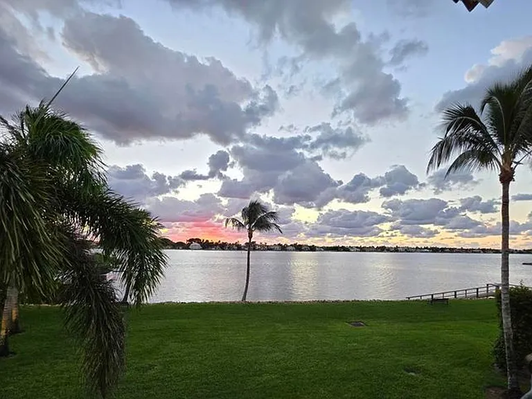 101 Ocean Cay Way — Photo 6