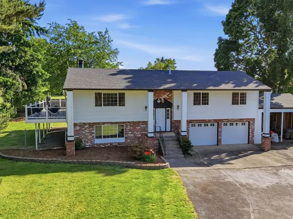 22892 SE Belmont Ct, Damascus, OR 97089