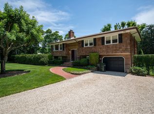 290 Edge Of Woods Rd, Southampton, NY 11968