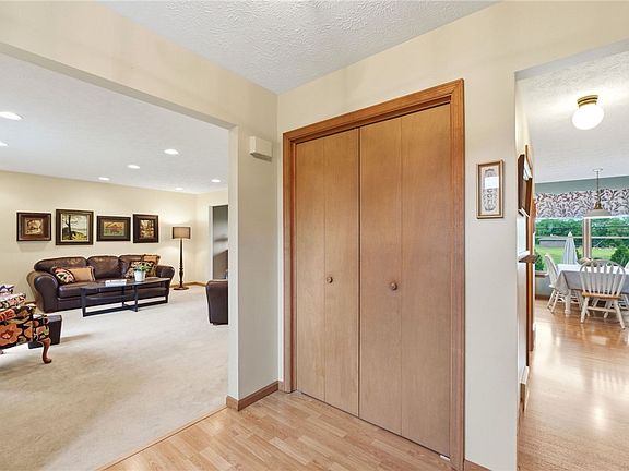 5th image of 195 Finsbury Ln