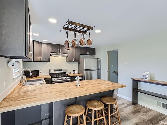 5th image of 12946 Andrews Drive