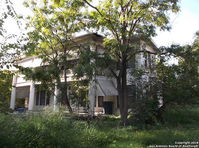 1st image of 121 E Highland Blvd