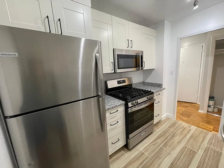 2030 F St NW #301 — Photo 3