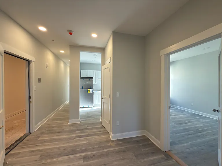 74 Kirkland St #31 — Photo 9