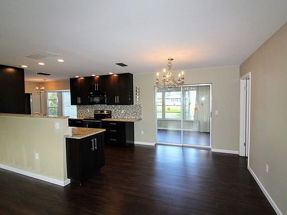 5th image of 2220 Bal Harbour Dr