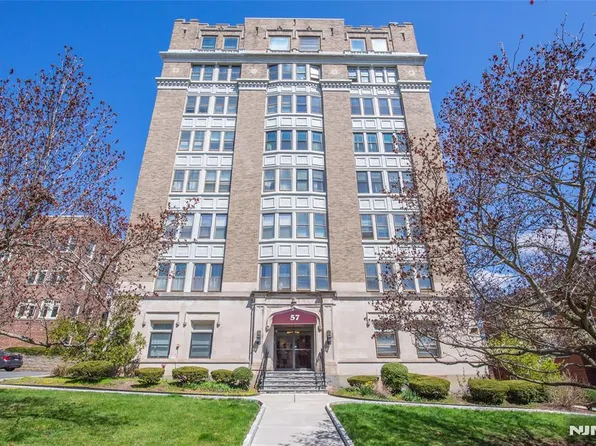 57 Union St #C4021, Montclair, NJ 07042