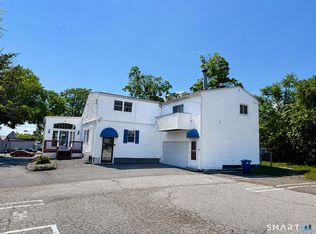 311 Racebrook Rd FLOOR 2, Orange, CT 06477