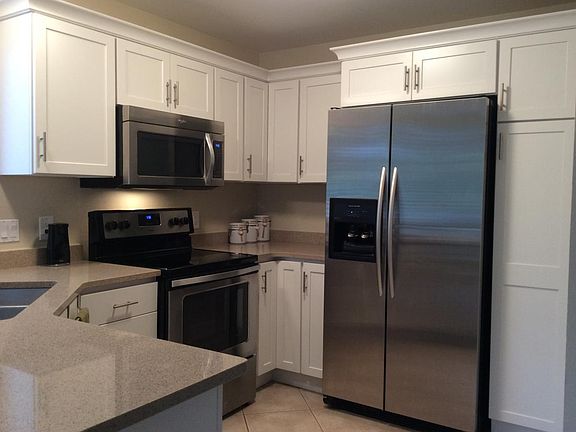 Updated Kitchen with Stainless Appliances and quartz counter